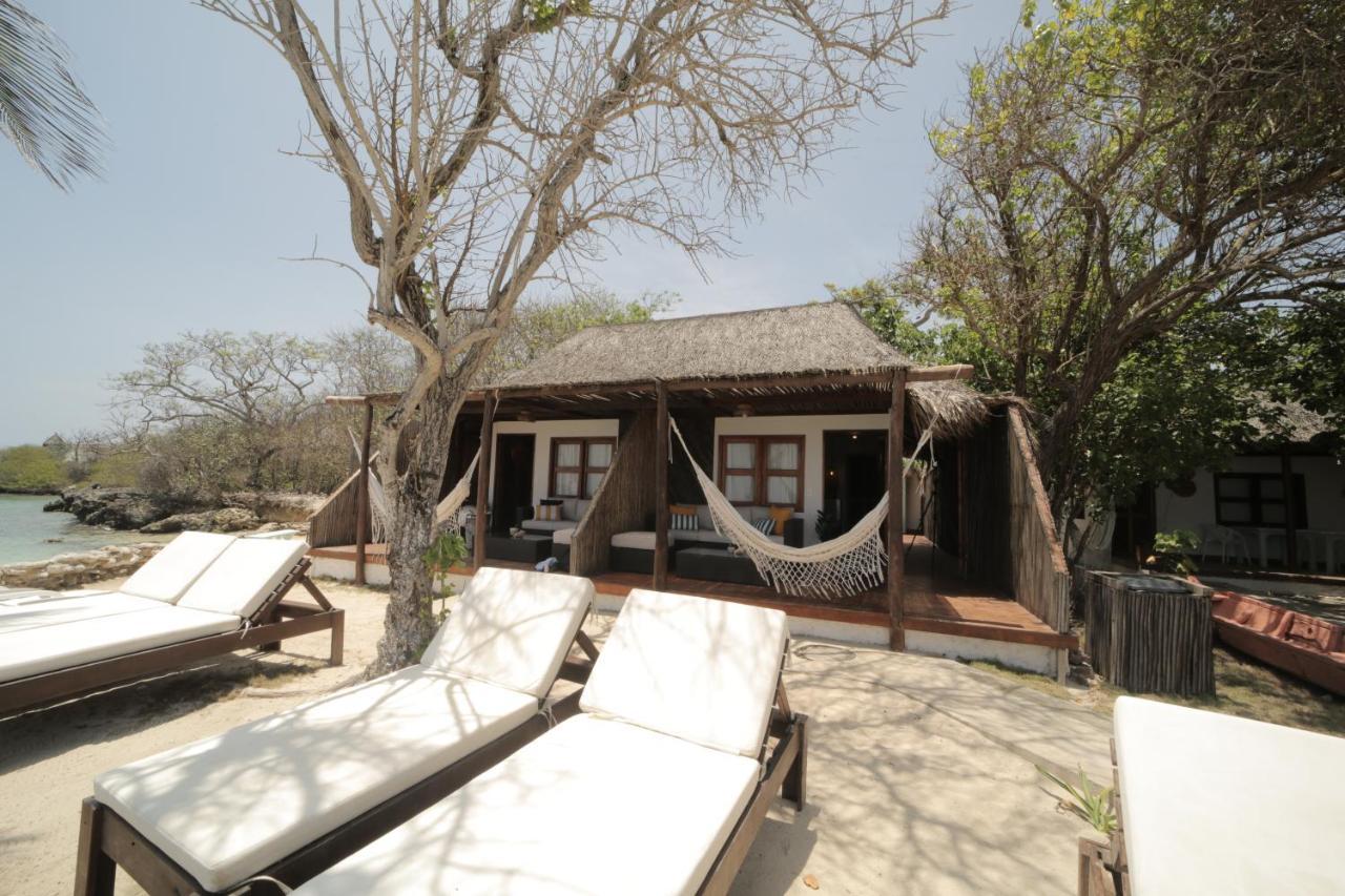 Hotel Sunsets Del Rosario Isla Grande  Ngoại thất bức ảnh